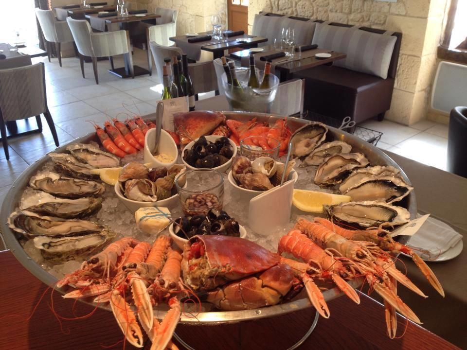 L'Estacade Hotel Льо Кроази Екстериор снимка
