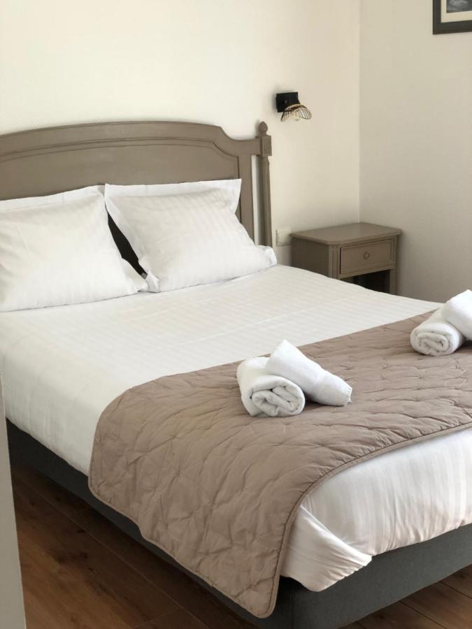 L'Estacade Hotel Льо Кроази Екстериор снимка