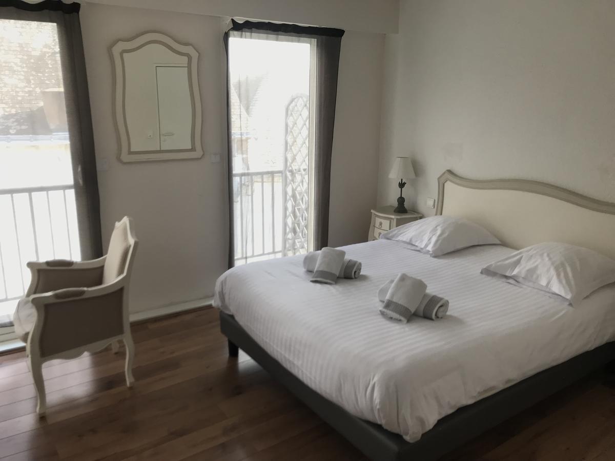 L'Estacade Hotel Льо Кроази Екстериор снимка